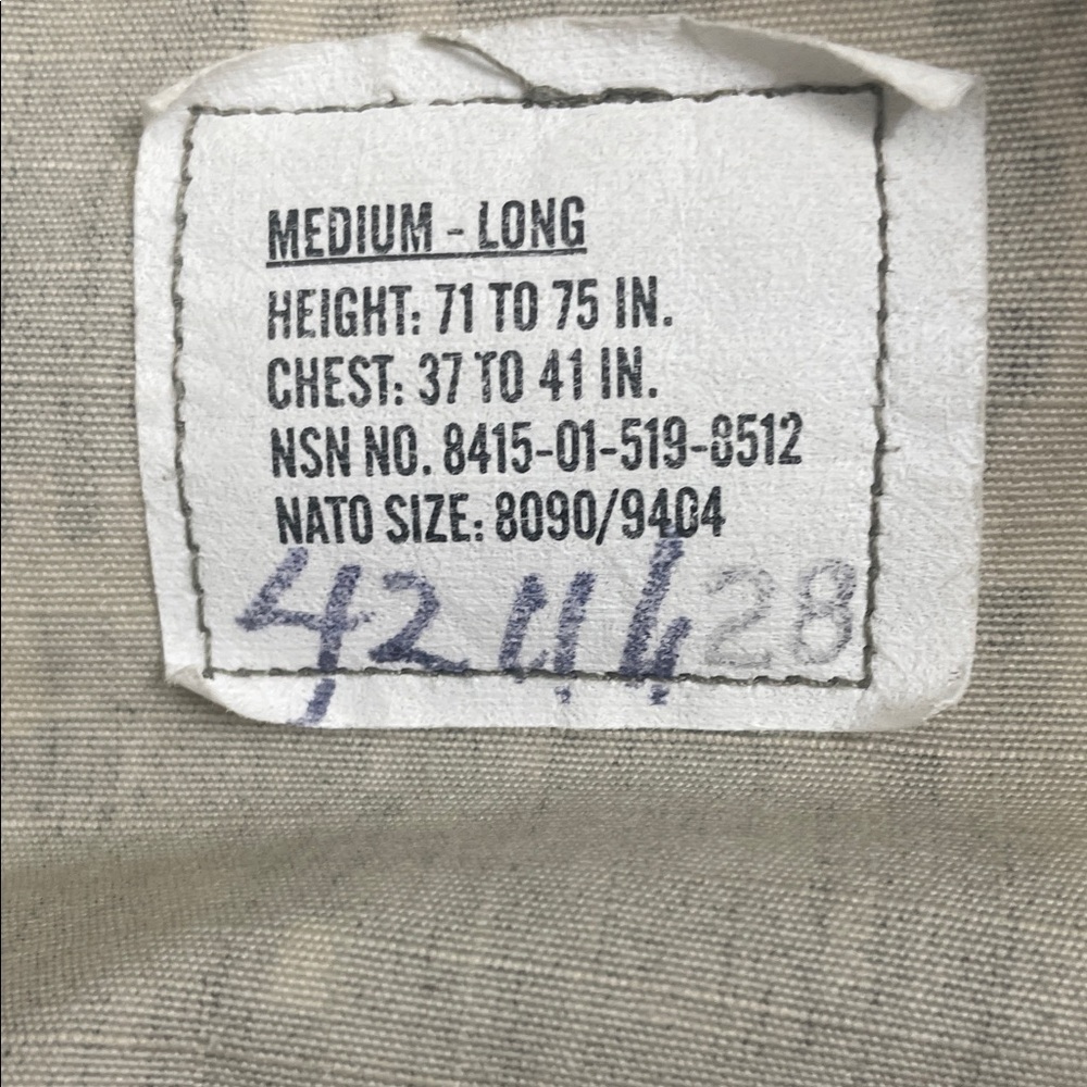 Men's Camouflage Jacket - Picture 10 of 11